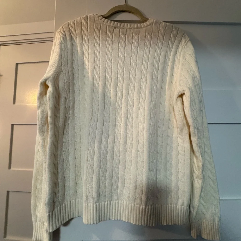 LIKE NEW - Ralph Lauren Cable Knit Sweater Cream XL, Gold RL crest - Picture 3 of 8